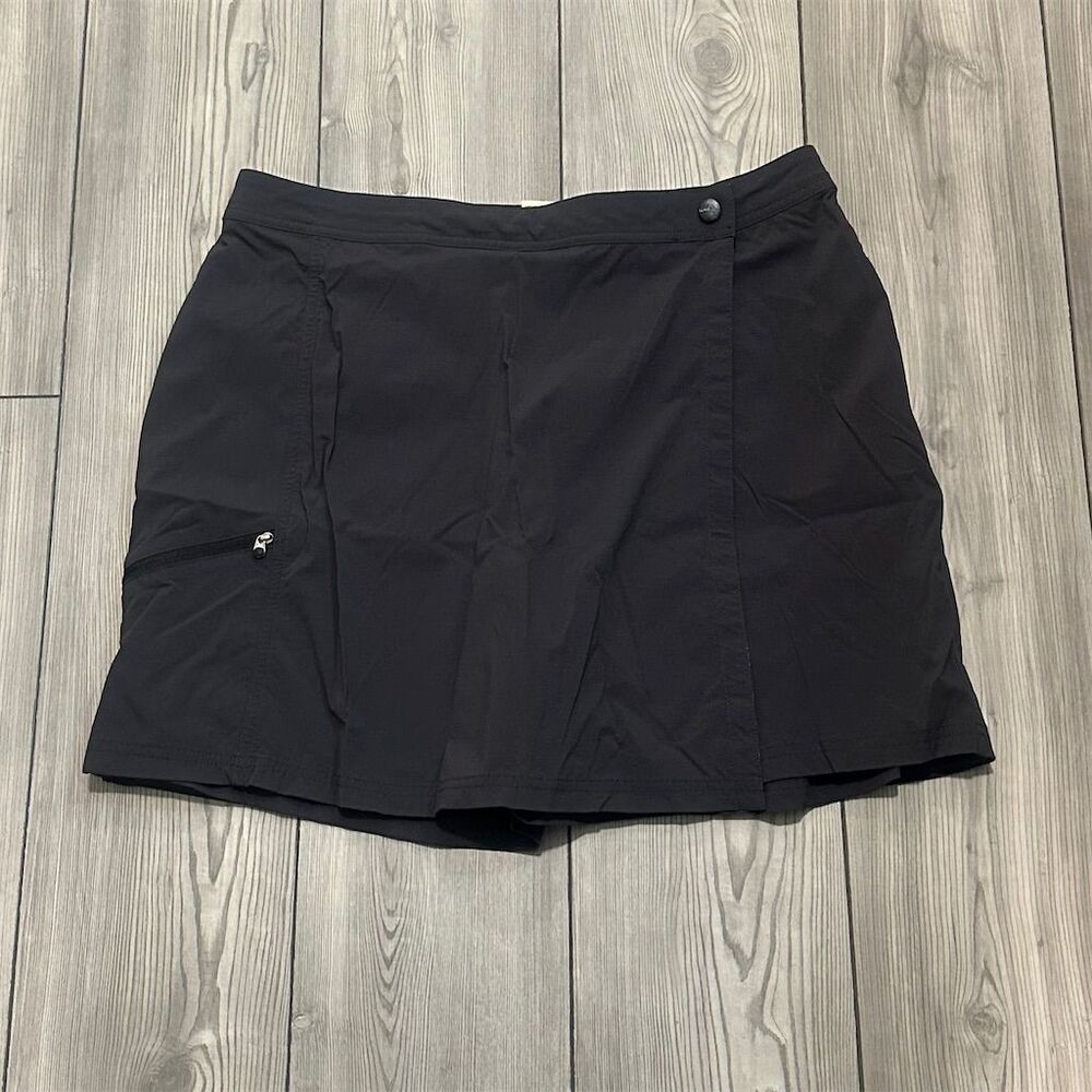 L.L. Bean Women's Black Wrap Skort Skirt Size 14 R Short Casual